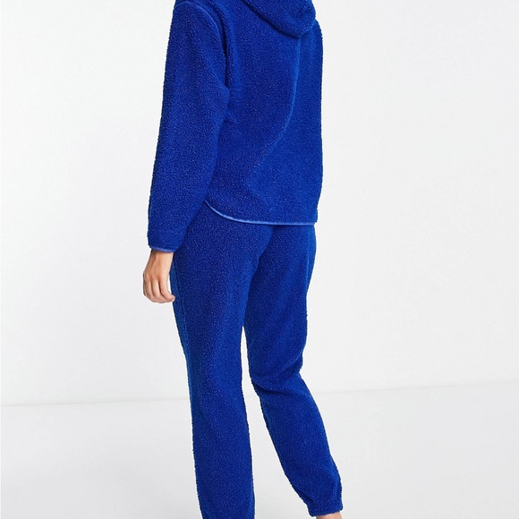 ASOS Jogger Set - Picture 2 of 2